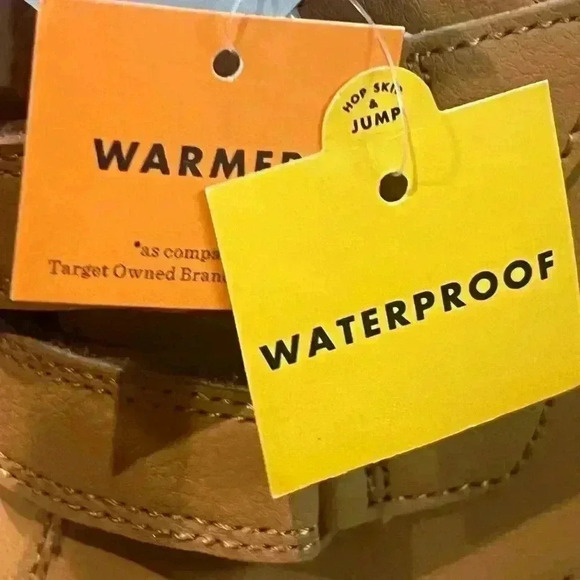 NEW WEATHER BOOTS WATERPROOF , WARMER KIDS BOOTS - Picture 7 of 7